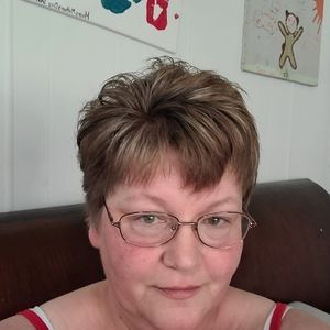 Meet your Posher, Teri